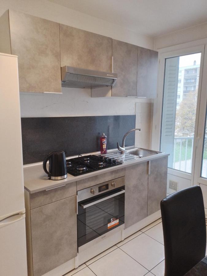 La Grace Apartment Vaulx-en-Velin Exterior photo